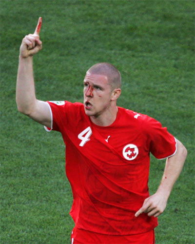 森德罗斯用鲜血换来进球